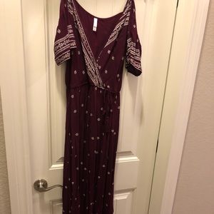 Target xhiliration maxi dress